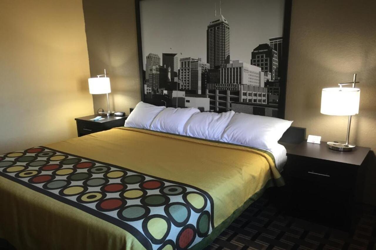 Super 8 by Wyndham Terre Haute Exterior foto